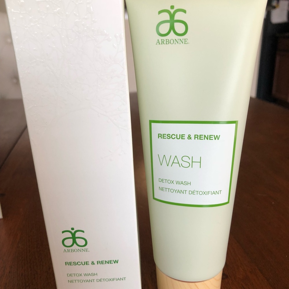 Arbonne Rescue & Renew Detox Wash